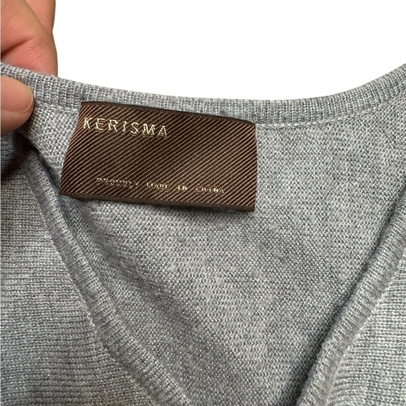 Kerisma Roslyn Top OS in Gray - Picture 3 of 3